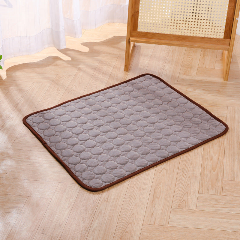 Cross-Border Wholesale Pet Ice Silk Mat, Summer Cooling Cat Sleeping Mat, Cool Floor Mat, Cat Cooling Mat, Dog Ice Silk Mat
